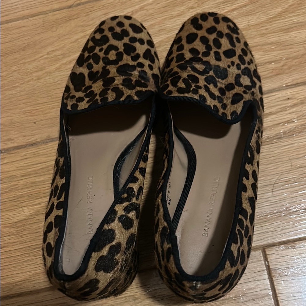 Banana Republic Leopard Print hair calf Women's block heeled Loafers - Picture 4 of 12